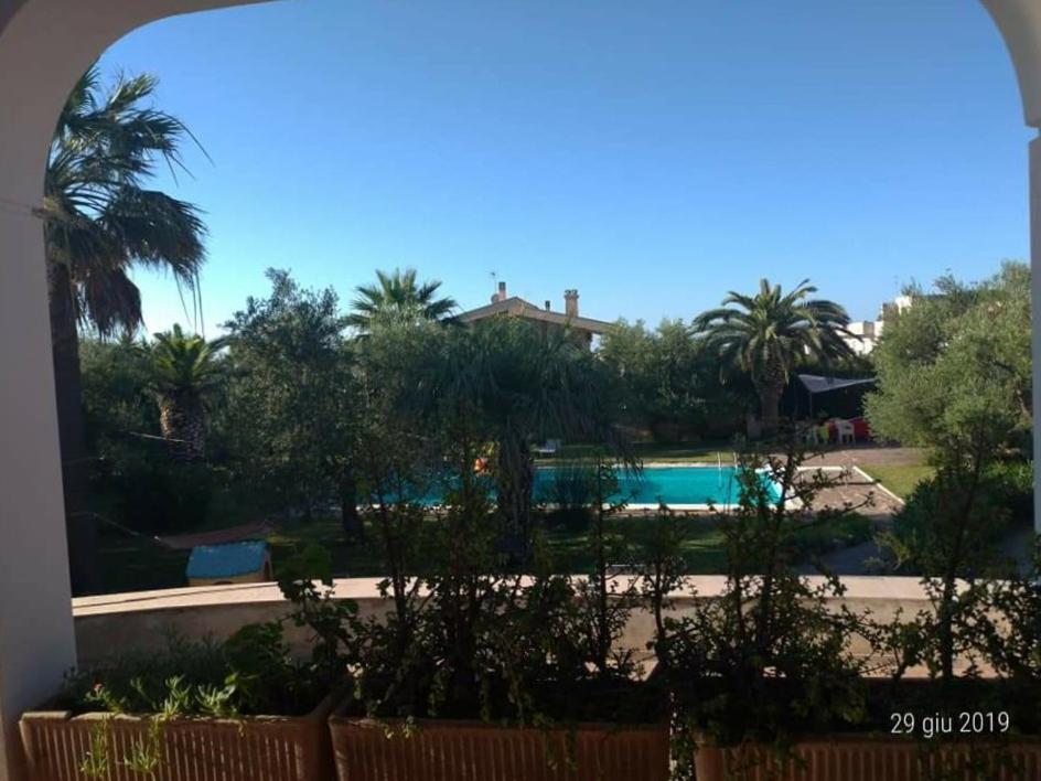 La Ginestra Bed & Breakfast Trani Bagian luar foto